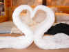 hearttowel.JPG (45700 bytes)