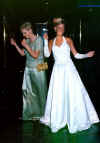 dancing4.jpg (47711 bytes)